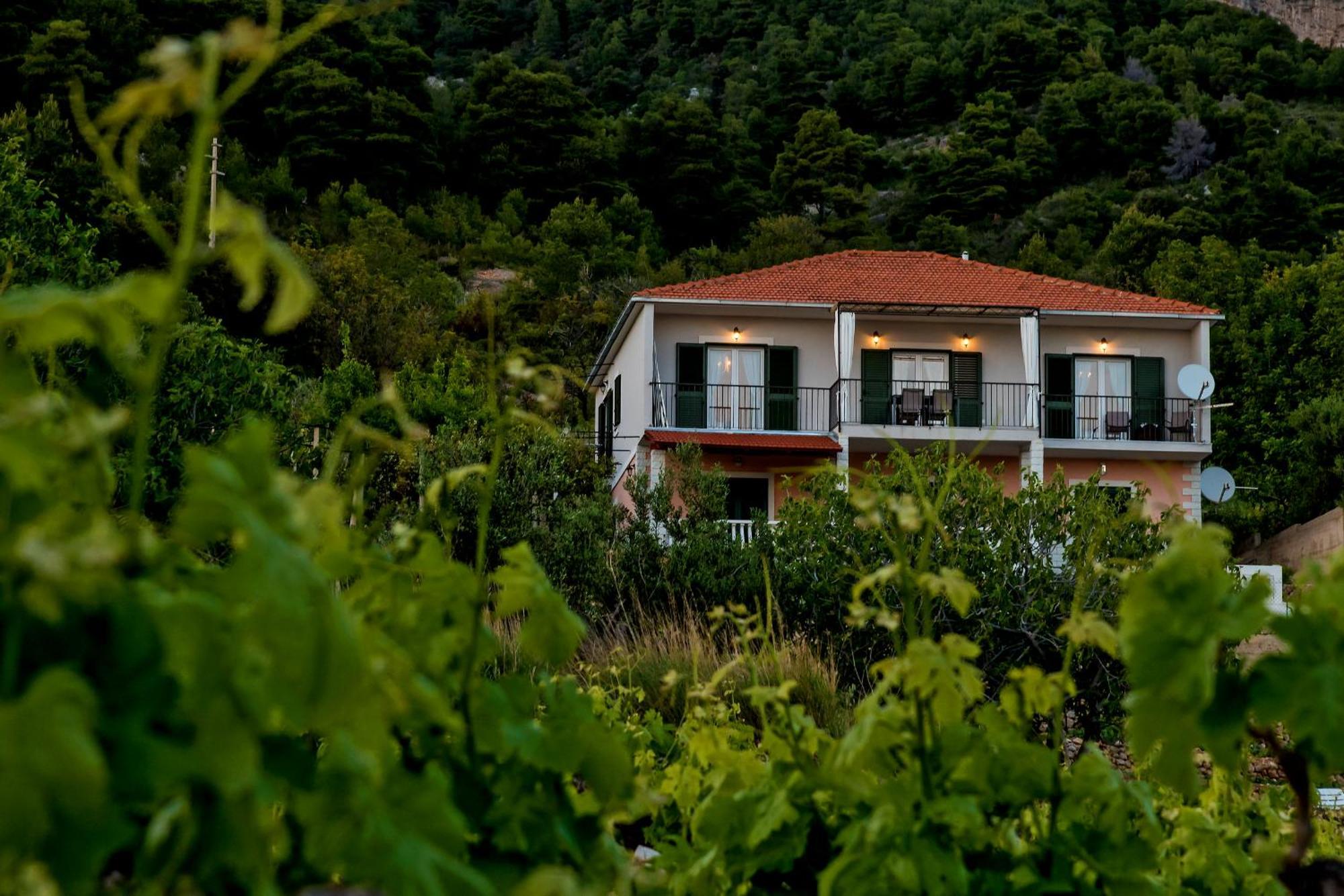 Casa Katalina Apartamento Komiža Exterior foto