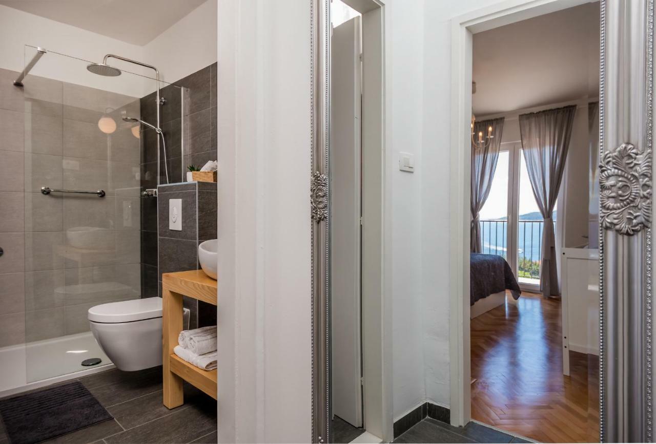 Casa Katalina Apartamento Komiža Exterior foto